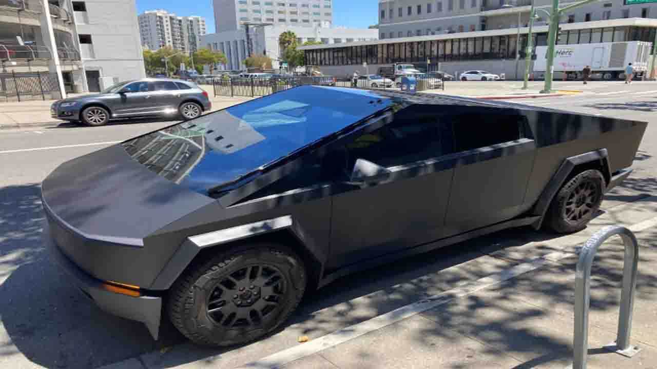 Tesla Cybertruck